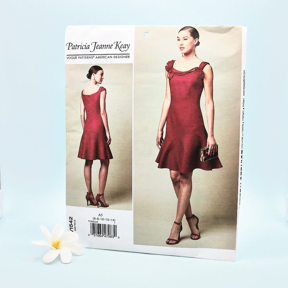 VOGUE V1542 Vintage Sewing Pattern, Sizes 6-14